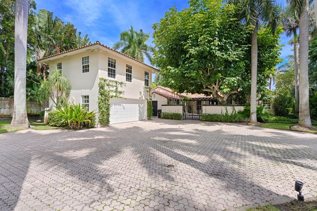 3304 N Flagler Drive, West Palm Beach, FL 33407