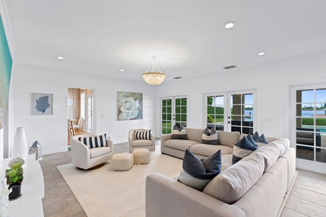 3304 N Flagler Drive, West Palm Beach, FL 33407