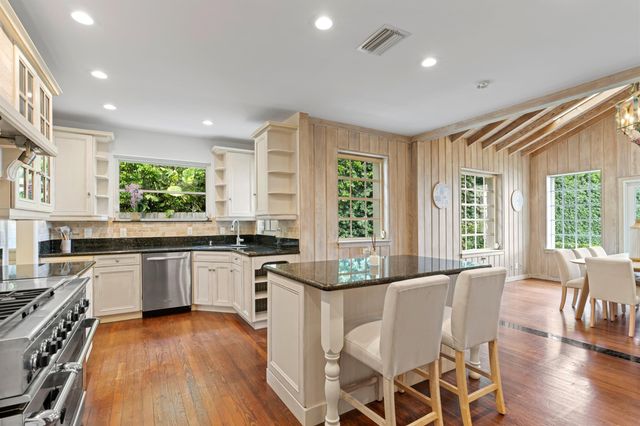 3304 N Flagler Drive, West Palm Beach, FL 33407
