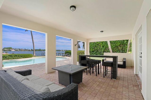 3304 N Flagler Drive, West Palm Beach, FL 33407