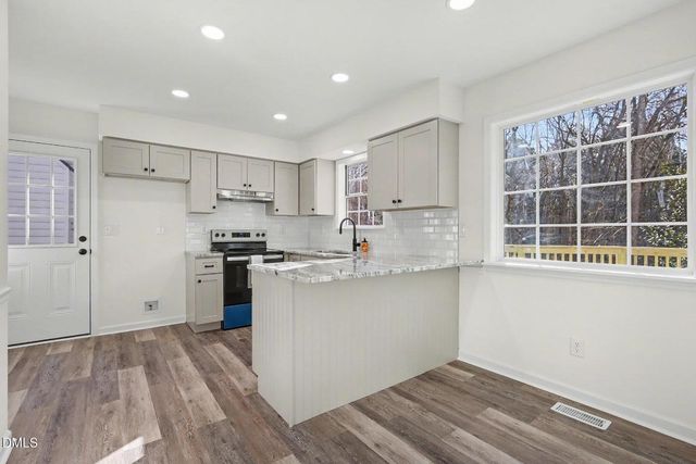 4311 White Cliff Lane, Durham, NC 27712