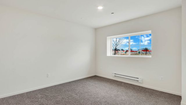 1374 Foxglove Drive, Bartlett, IL 60103