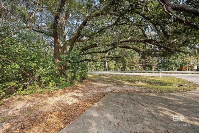 620 S Oak Street, Foley, AL 36535