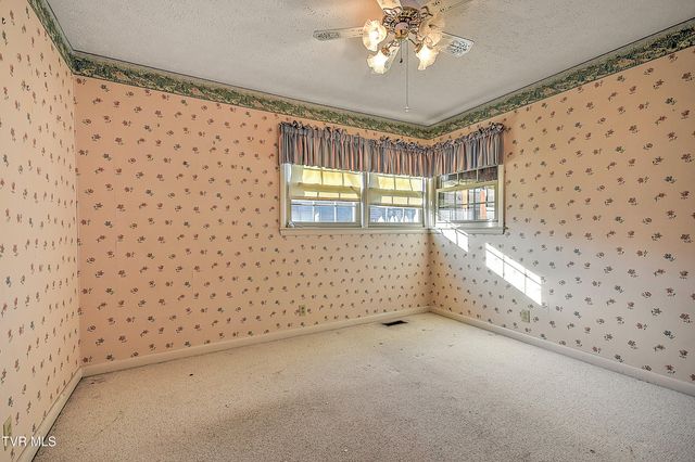 2133 Swannanoa Avenue, Kingsport, TN 37664