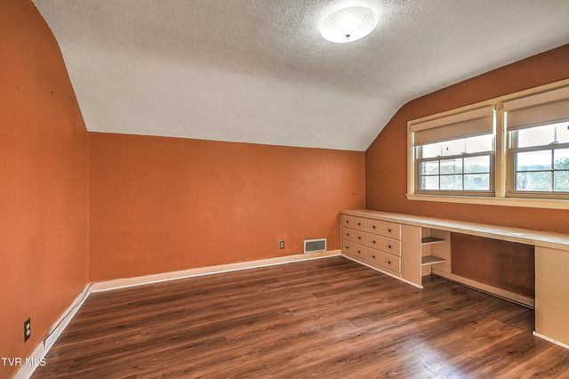 2133 Swannanoa Avenue, Kingsport, TN 37664