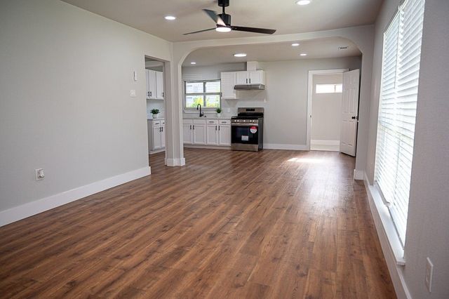 4006 June Drive, Dallas, TX 75211