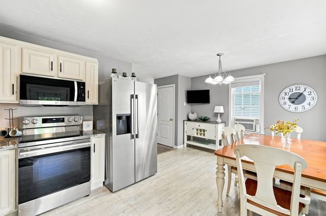 51 Randall Street, Worcester, MA 01606
