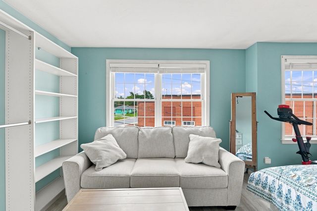 51 Randall Street, Worcester, MA 01606
