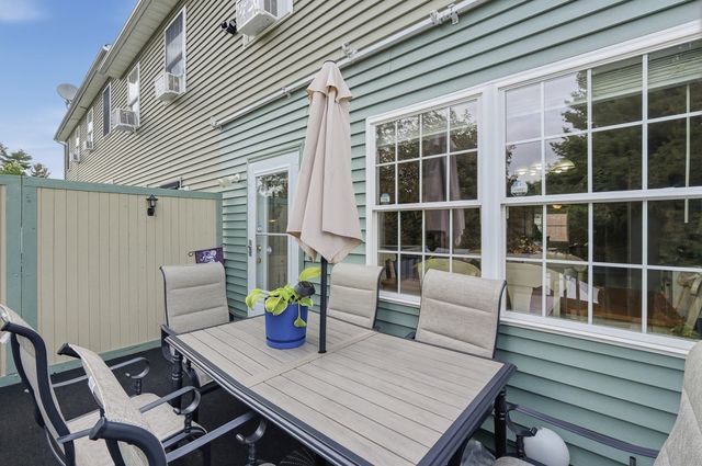 51 Randall Street, Worcester, MA 01606
