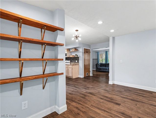 3439 Margaret Avenue, Stow, OH 44224