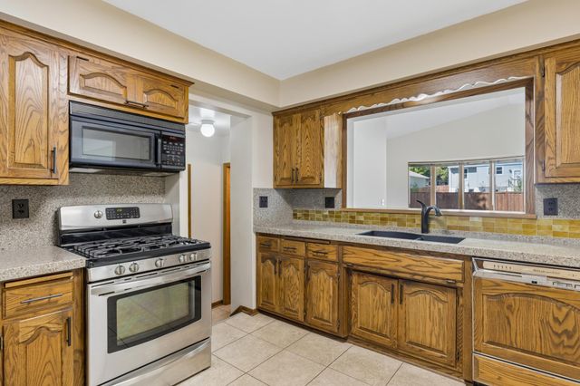 2047 Morgan Avenue, Saint Paul, MN 55116