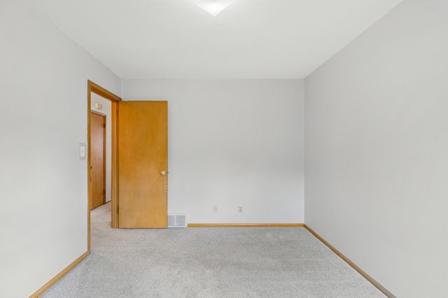 2047 Morgan Avenue, Saint Paul, MN 55116