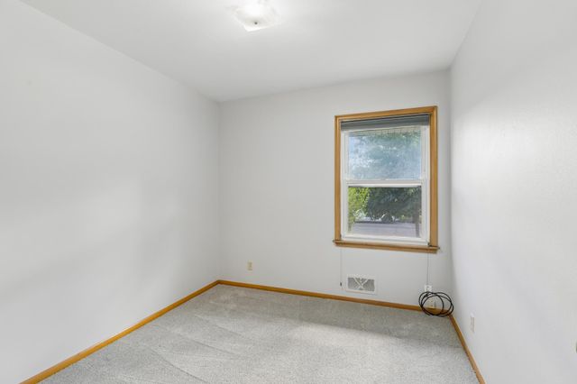 2047 Morgan Avenue, Saint Paul, MN 55116