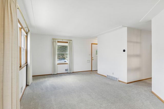 2047 Morgan Avenue, Saint Paul, MN 55116