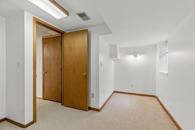 2047 Morgan Avenue, Saint Paul, MN 55116