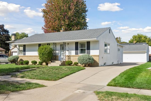 2047 Morgan Avenue, Saint Paul, MN 55116