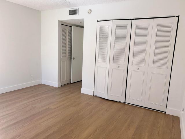 8540 N Sherman Circle 305, Miramar, FL 33025