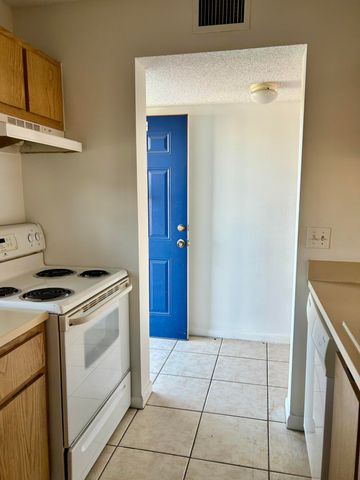 8540 N Sherman Circle 305, Miramar, FL 33025