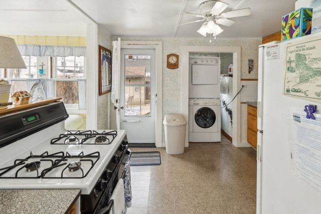 10 Surf Avenue, Wareham, MA 02571
