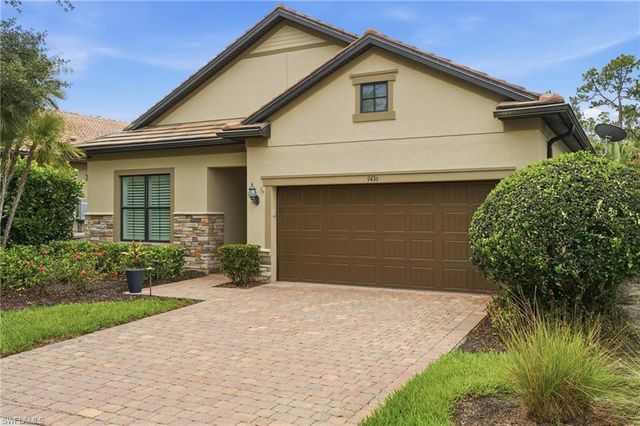 9436 Whooping Crane WAY, Naples, FL 34120