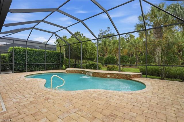 9436 Whooping Crane WAY, Naples, FL 34120