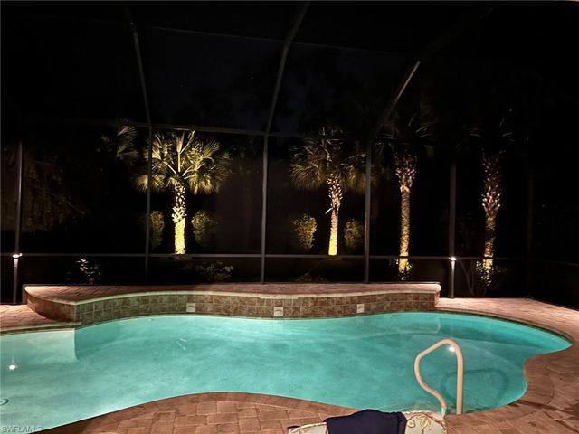 9436 Whooping Crane WAY, Naples, FL 34120