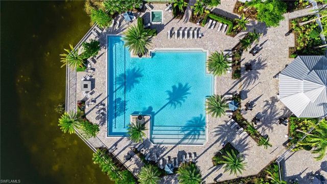 9436 Whooping Crane WAY, Naples, FL 34120