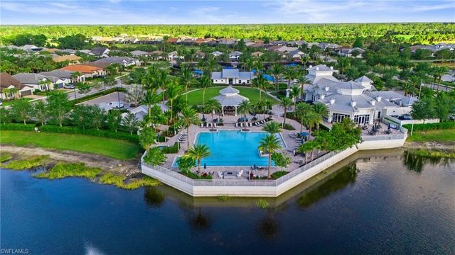 9436 Whooping Crane WAY, Naples, FL 34120