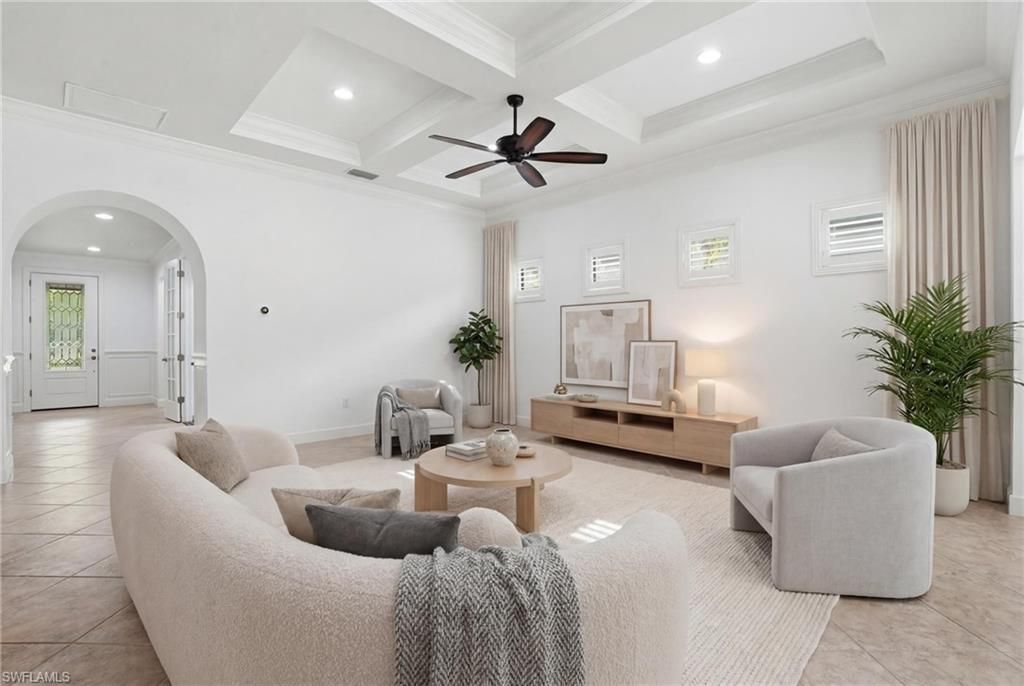 9436 Whooping Crane WAY, Naples, FL 34120