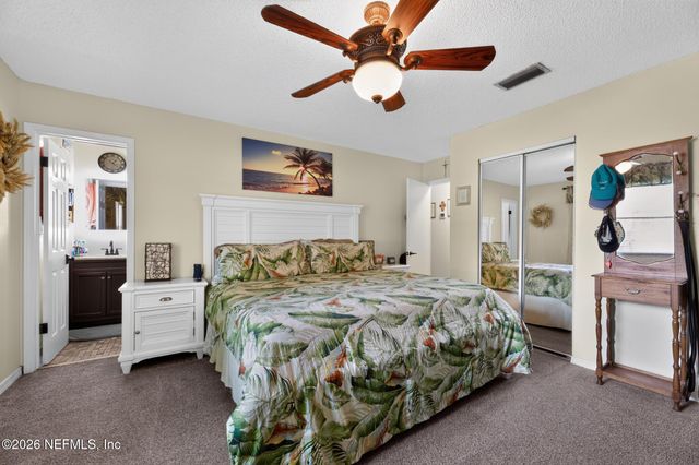 8435 BEAUTYBUSH Court, Jacksonville, FL 32244