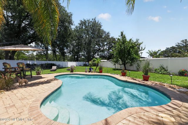 8435 BEAUTYBUSH Court, Jacksonville, FL 32244