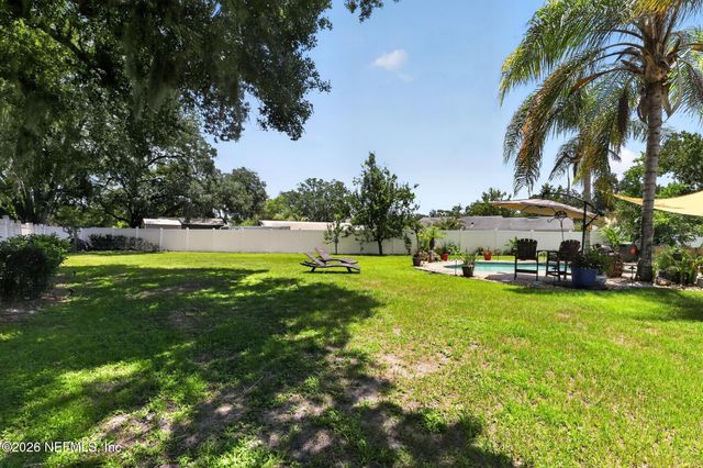 8435 BEAUTYBUSH Court, Jacksonville, FL 32244