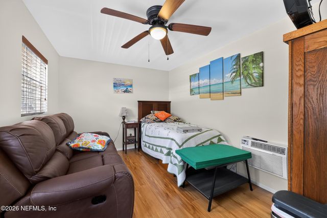 8435 BEAUTYBUSH Court, Jacksonville, FL 32244