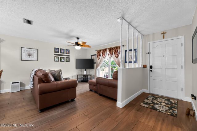 8435 BEAUTYBUSH Court, Jacksonville, FL 32244