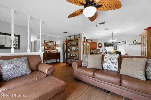 8435 BEAUTYBUSH Court, Jacksonville, FL 32244