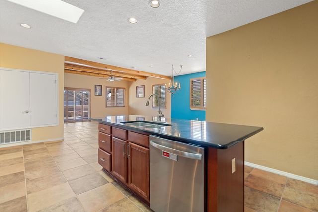 848 COTTONWOOD Circle, Bernalillo, NM 87004