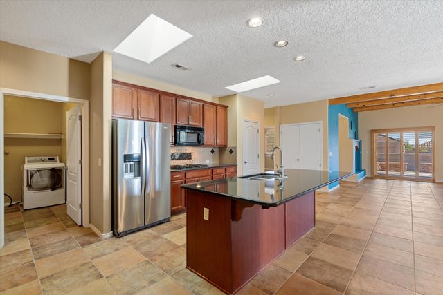 848 COTTONWOOD Circle, Bernalillo, NM 87004