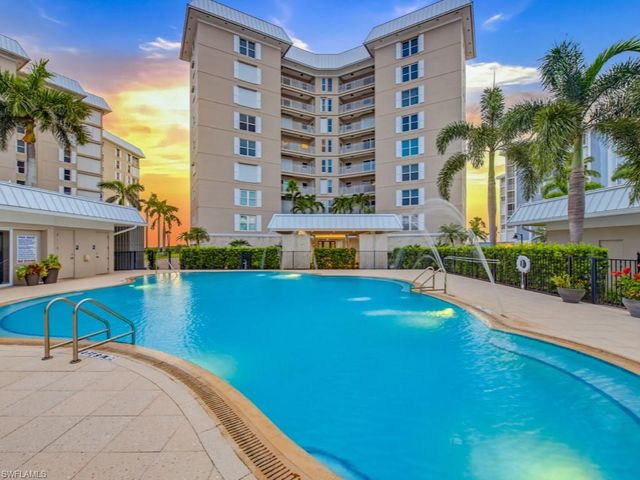 2905 GULF SHORE BLVD N 501N, Naples, FL 34103