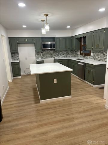 758 Oneida Drive, Springfield Twp, OH 45502