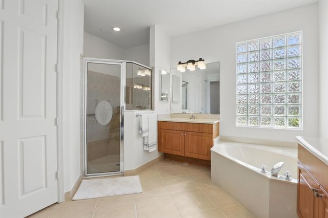 477 NW Blue Lake Drive, Port St Lucie, FL 34986