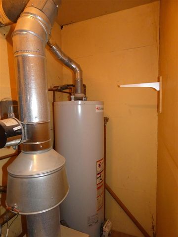 8376 E Baldwin Avenue, Watervliet, MI 49098