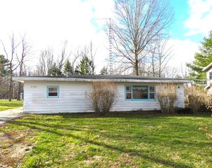 8376 E Baldwin Avenue, Watervliet, MI 49098