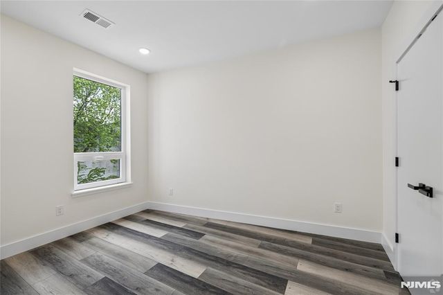448 -452 Orange Avenue 203, Newark, NJ 07103