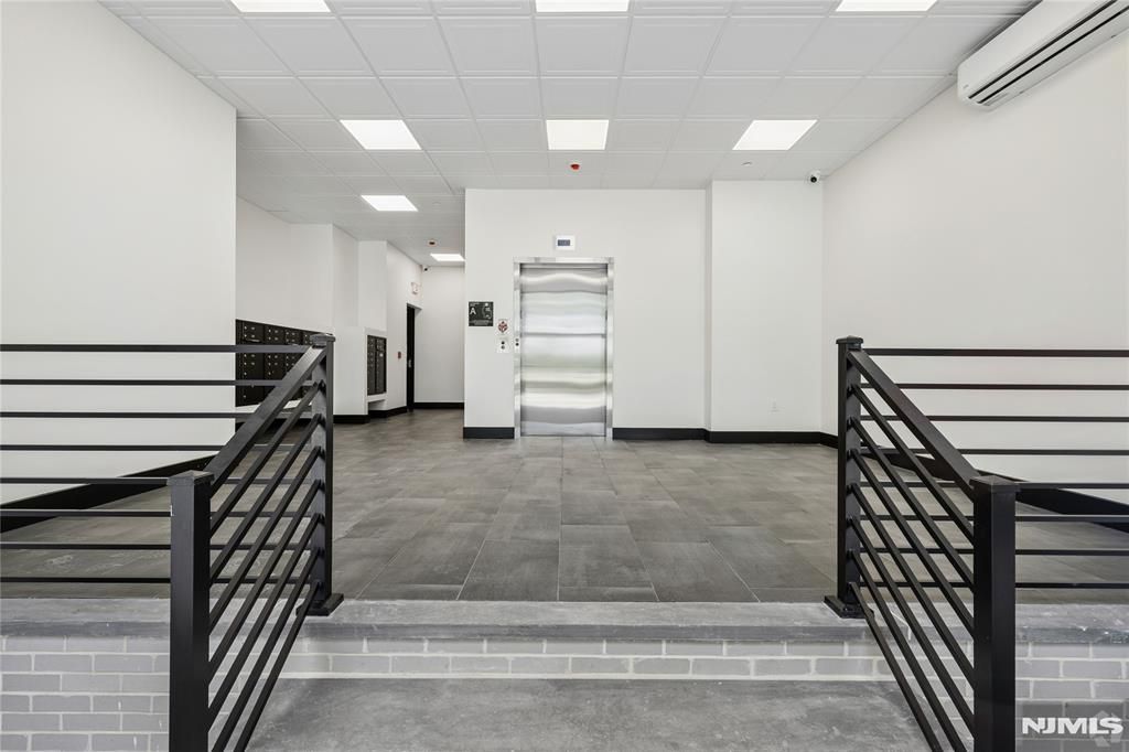 448 -452 Orange Avenue 203, Newark, NJ 07103