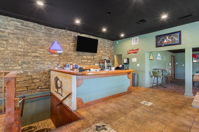 128 N Pecan Street, Hico, TX 76457