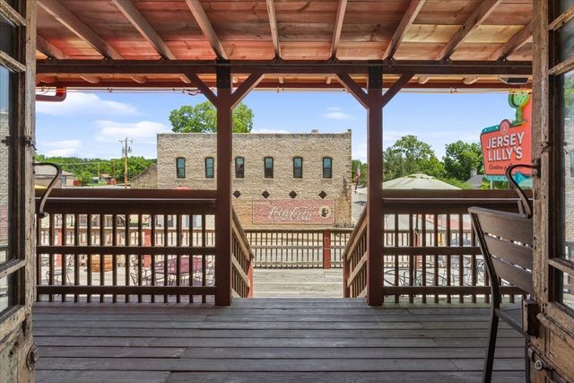 128 N Pecan Street, Hico, TX 76457