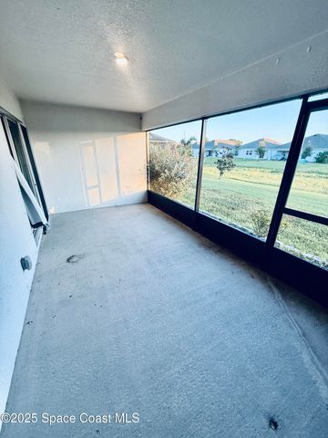 1026 Dania Circle NE, Palm Bay, FL 32905