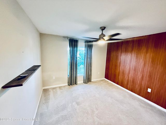 1026 Dania Circle NE, Palm Bay, FL 32905