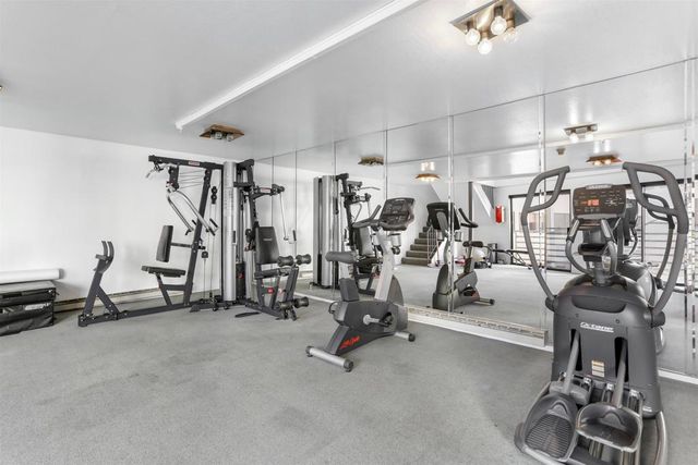 320 320 Peninsula Ave 107, San Mateo, CA 94401