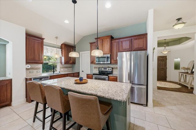 102 Briarstone Drive, Alvarado, TX 76009